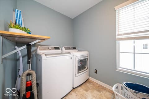 Laundry room at 2940 Treehouse Pass, Greenwood, IN