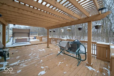 Outdoor living area at 2940 Treehouse Pass, Greenwood, IN