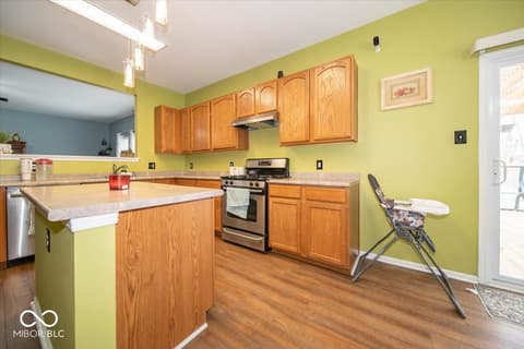 Kitchen at 2940 Treehouse Pass, Greenwood, IN