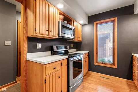 Photo of 3187 Sycamore Drive, Columbus, IN