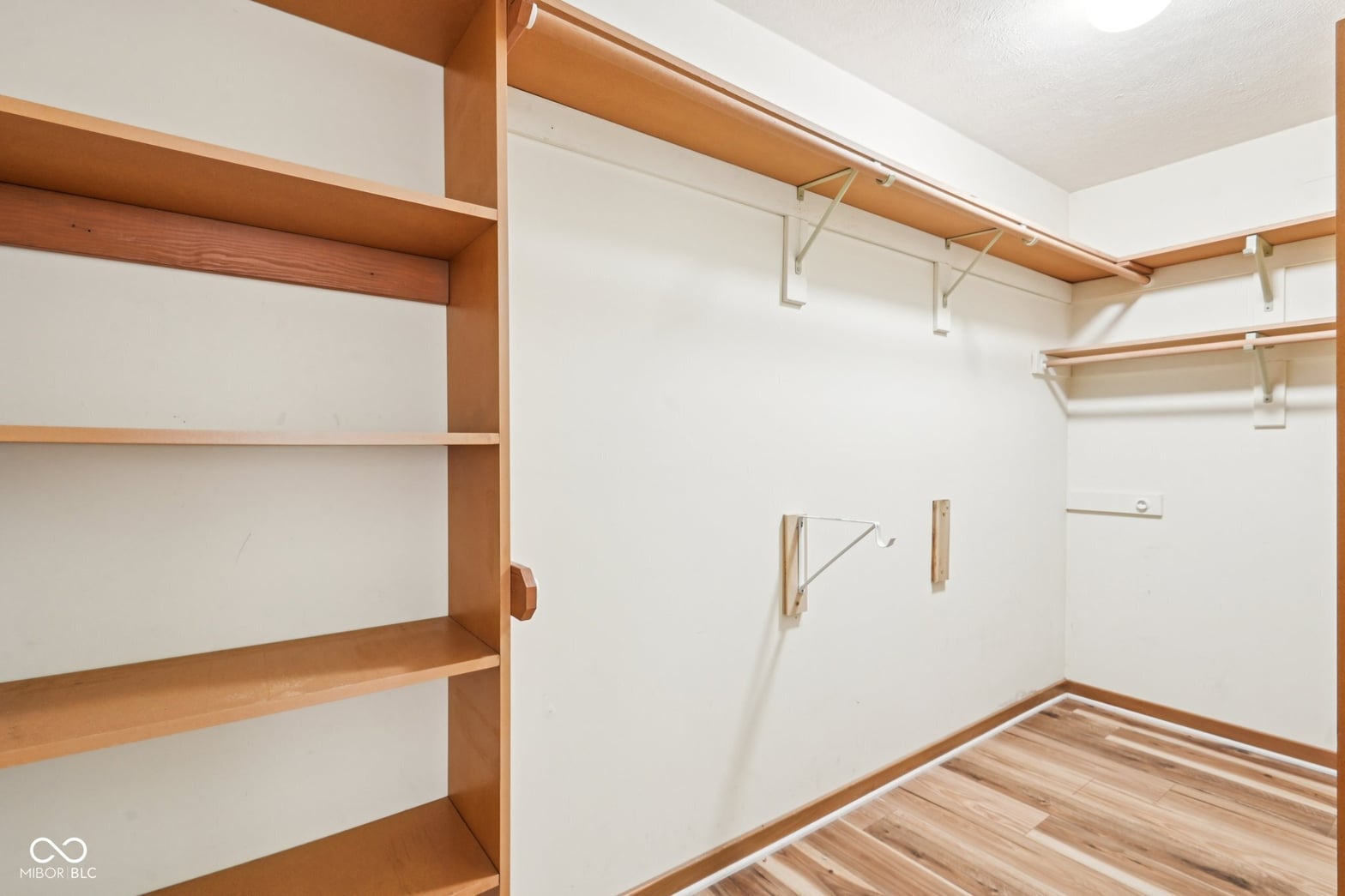 Walk In Closets