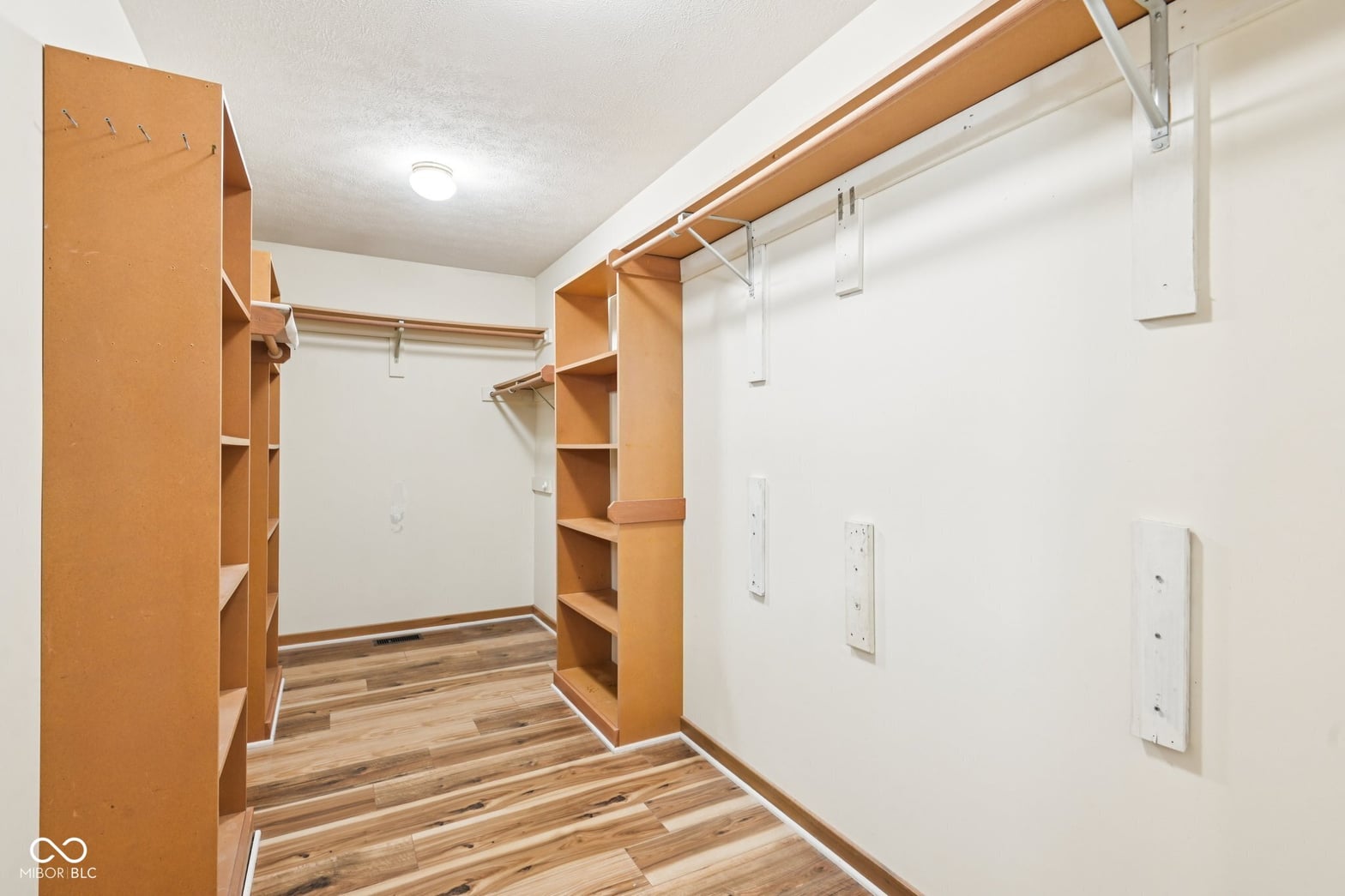 Walk In Closets
