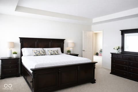 Photo of 1922 Lakecrest Drive, Columbus, IN