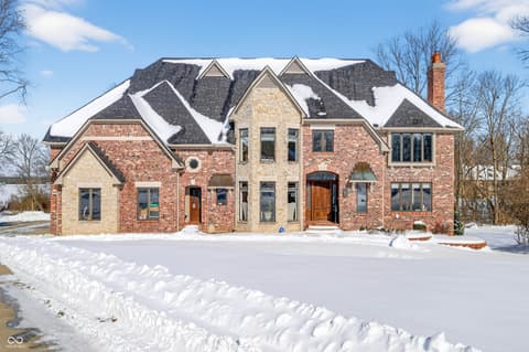 6460 Deerfield Drive