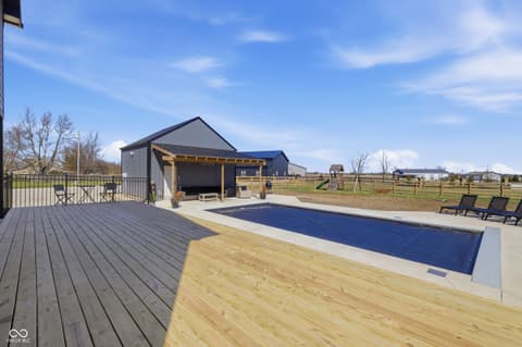 Pool at 6564 N Michigan Road, Fairland, IN