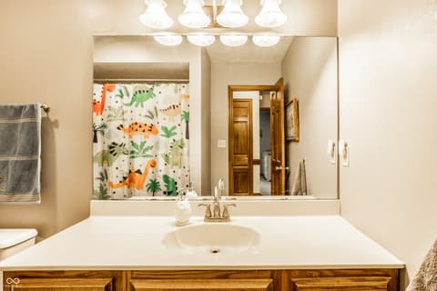 Photo of 1103 Ridgeway Drive, Crawfordsville, IN