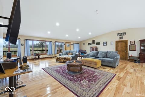 Living room at 7020 E County Road 581 N, Albany, IN