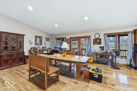 Dining room at 7020 E County Road 581 N, Albany, IN