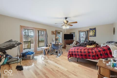 Bedroom at 7020 E County Road 581 N, Albany, IN
