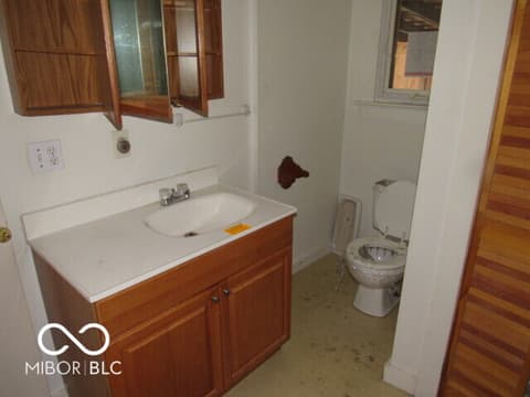 Photo of 80 NW H Street, Richmond, IN
