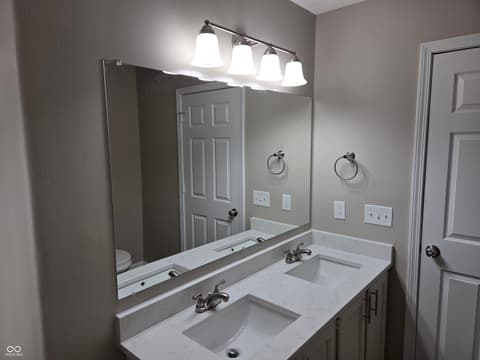 Photo of 7438 Deville Court, Indianapolis, IN