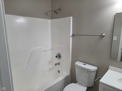 Photo of 7438 Deville Court, Indianapolis, IN