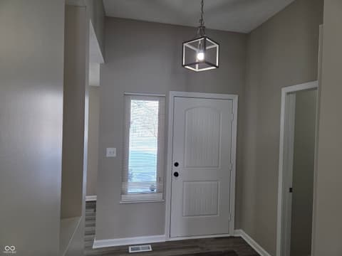 Photo of 7438 Deville Court, Indianapolis, IN