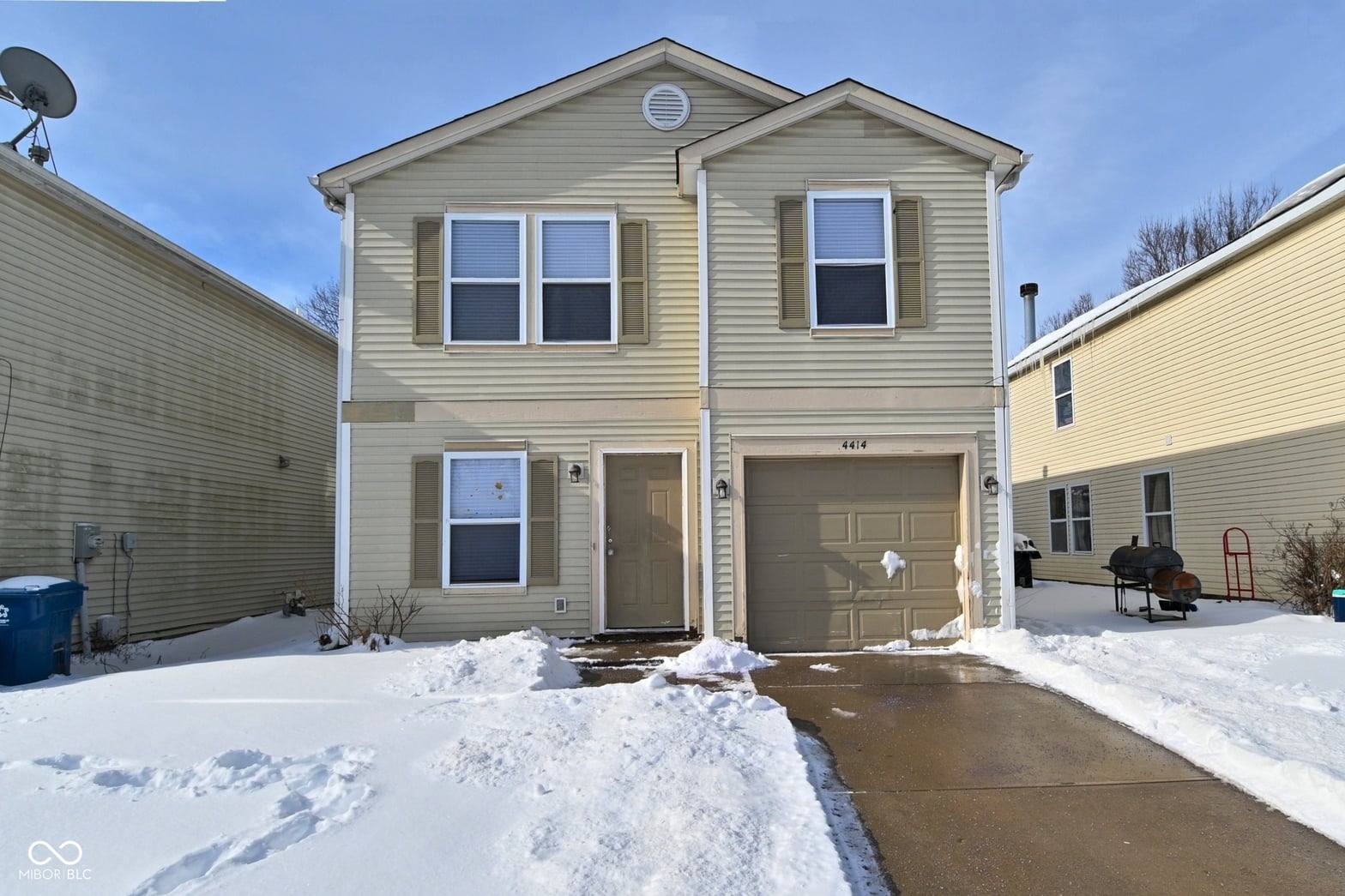 Front exterior at 4414 Fullwood Court, Indianapolis, IN