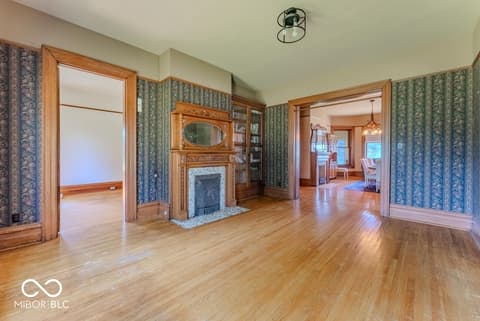 Photo of 932 N Washington Street, Marion, IN