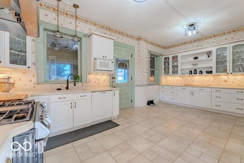 Photo of 932 N Washington Street, Marion, IN
