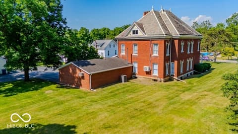 Photo of 932 N Washington Street, Marion, IN