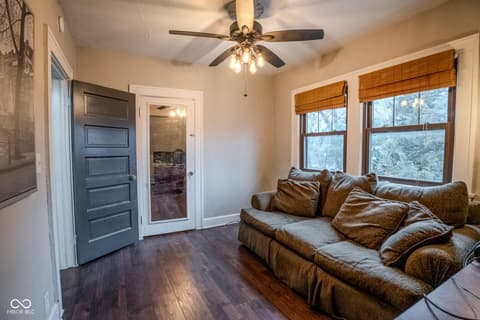Photo of 3914 Central Avenue, Indianapolis, IN