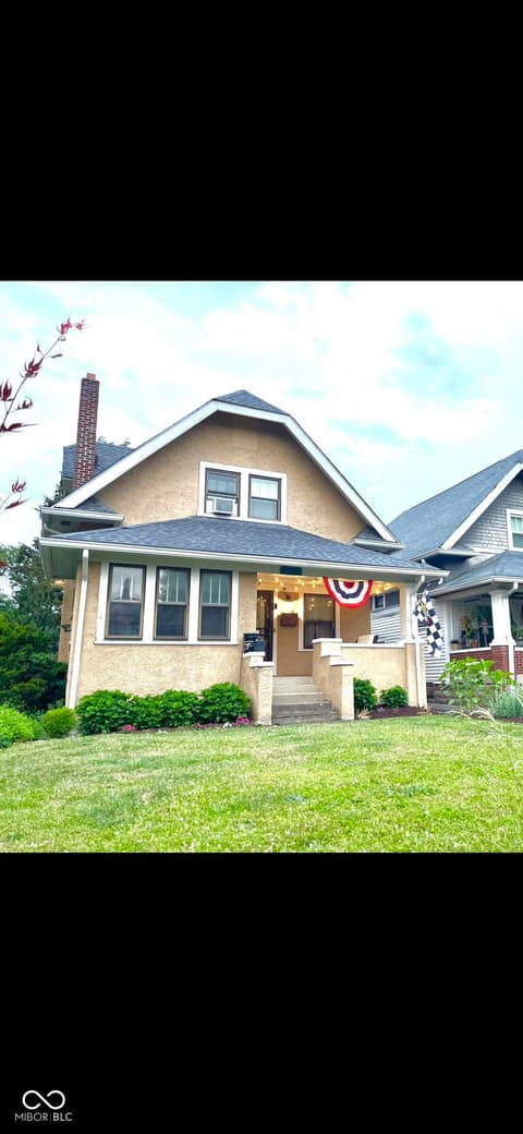 Photo of 3914 Central Avenue, Indianapolis, IN