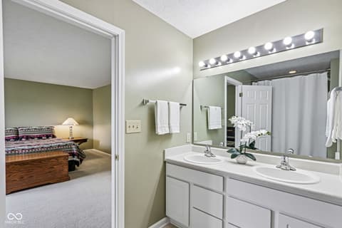 Photo of 12249 Packers Avenue, Fishers, IN