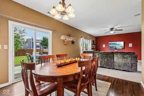 Photo of 12249 Packers Avenue, Fishers, IN