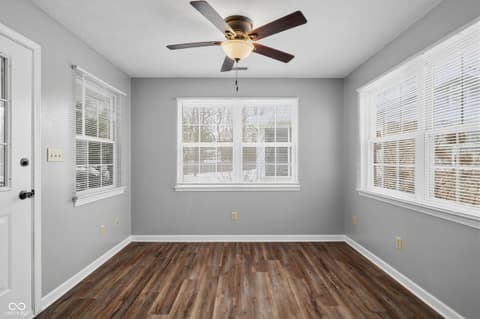 Bonus room at 6643 S New Jersey Street, Indianapolis, IN