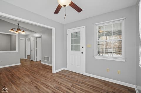 Bonus room at 6643 S New Jersey Street, Indianapolis, IN