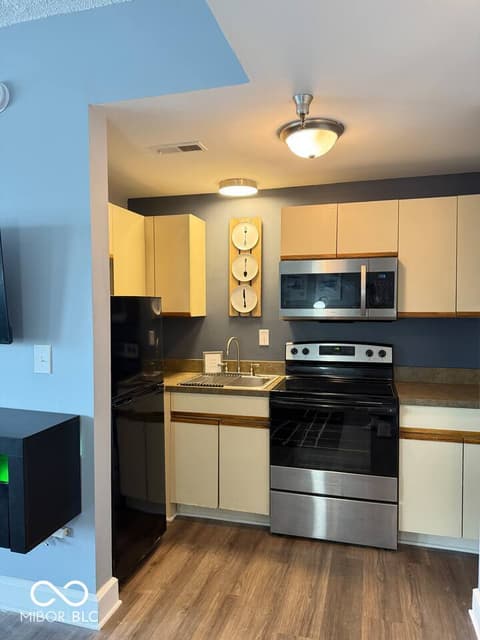 Kitchen at 230 E 9th Street, Indianapolis, IN