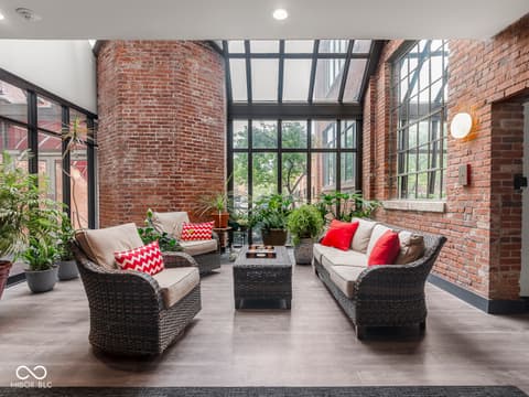 Photo of 430 N Park Avenue, Indianapolis, IN