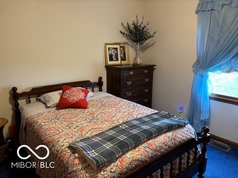 Photo of 114 Mackinac Court, Indianapolis, IN