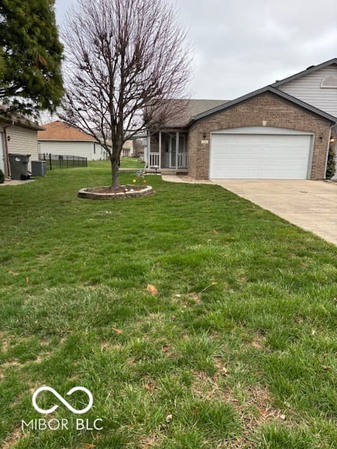 Photo of 114 Mackinac Court, Indianapolis, IN