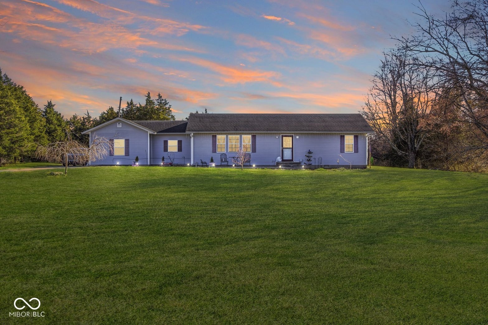 Front exterior at 1301 E Vandalia Road, Flat Rock, IN