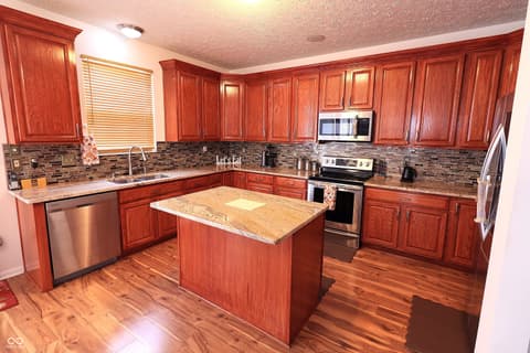 Photo of 8186 Stonelick Drive, Avon, IN