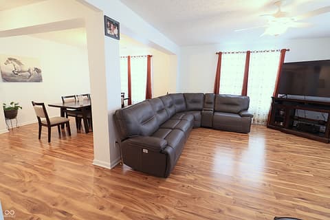 Photo of 8186 Stonelick Drive, Avon, IN