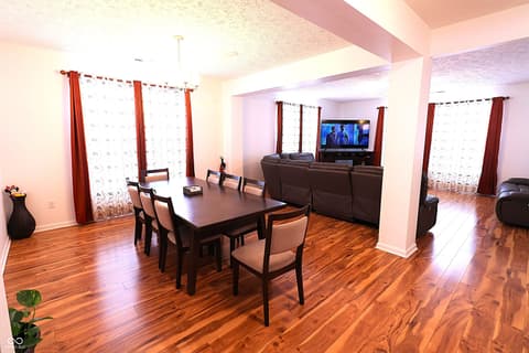 Photo of 8186 Stonelick Drive, Avon, IN