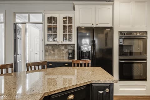 Photo of 5450 Woodfield Way, Carmel, IN