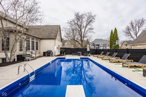 Photo of 5450 Woodfield Way, Carmel, IN