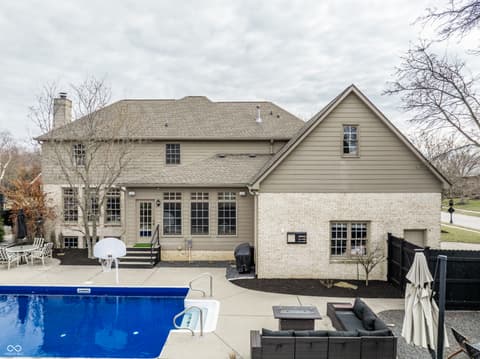 Photo of 5450 Woodfield Way, Carmel, IN
