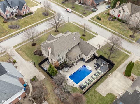 Photo of 5450 Woodfield Way, Carmel, IN