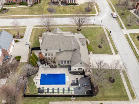 Photo of 5450 Woodfield Way, Carmel, IN