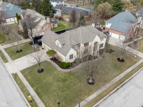 Photo of 5450 Woodfield Way, Carmel, IN
