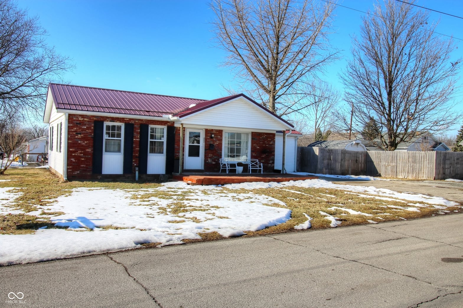 Front exterior at 802 W Broadway Street, Alexandria, IN