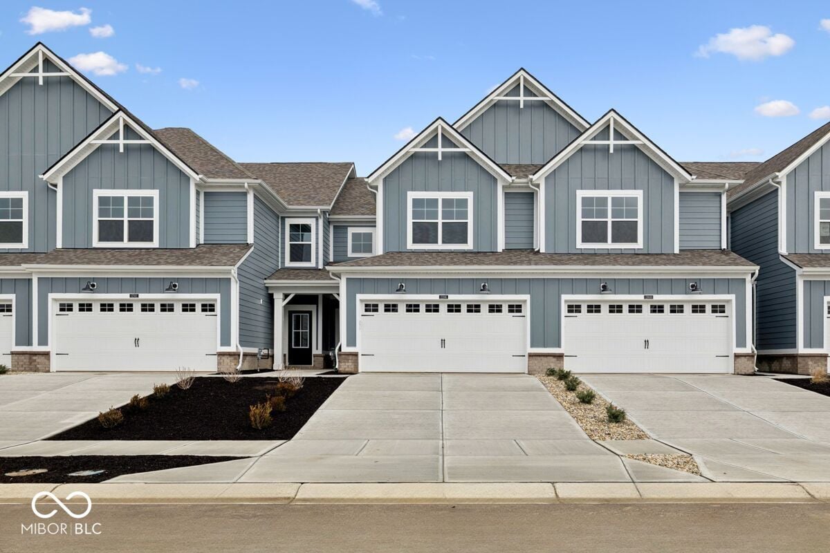Front exterior at 12596 Cattle Ridge Drive, Noblesville, IN