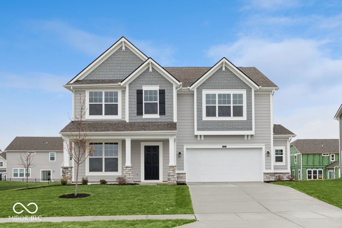 Front exterior at 17117 Silo Ridge Way, Noblesville, IN