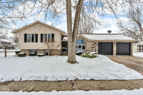 1821 Cricket Hill Drive