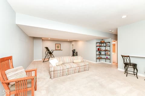 Photo of 11319 Whitewater Way, Fishers, IN