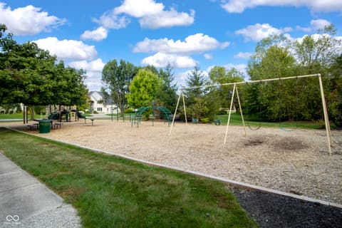 Yard at 13562 Creekridge Lane, Fishers, IN