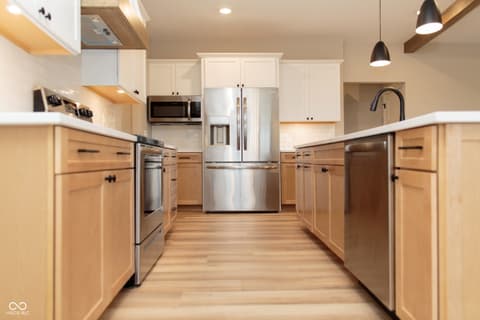Kitchen at 13562 Creekridge Lane, Fishers, IN
