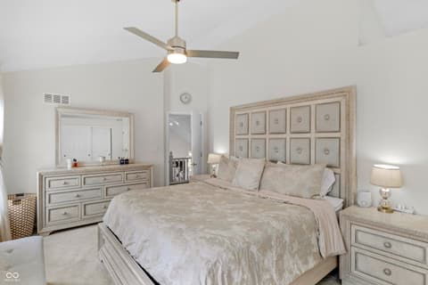 Photo of 11004 Oakridge Drive, Fishers, IN