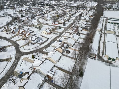 Photo of 11004 Oakridge Drive, Fishers, IN